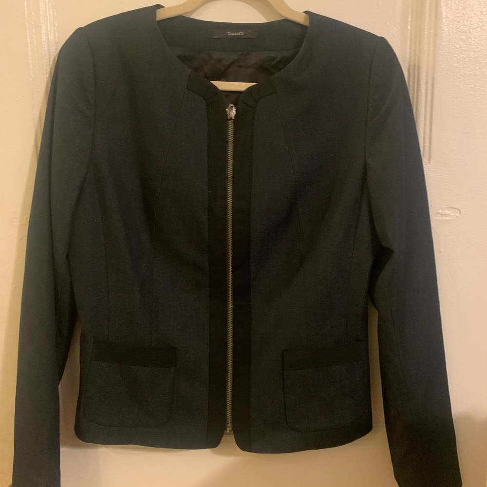 Tahari “Denim” Blazer/Jacket